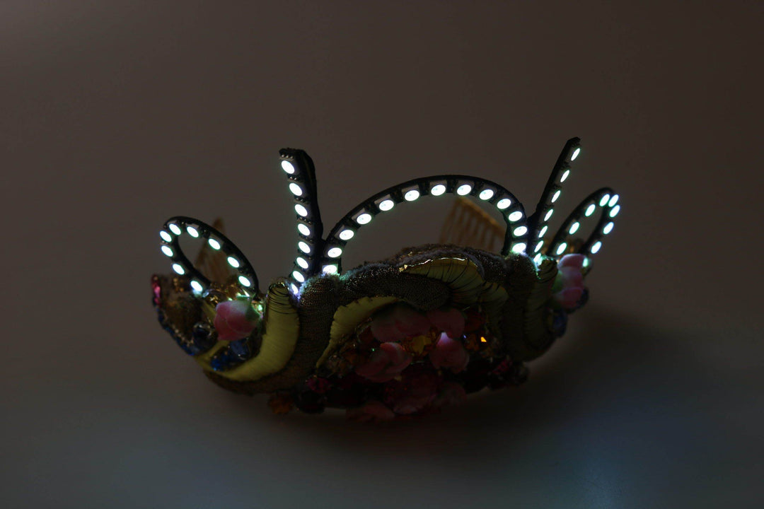 Dolce & Gabbana Atemberaubende Kristall Diadem Tiara - Gold Multicolor - Léoré