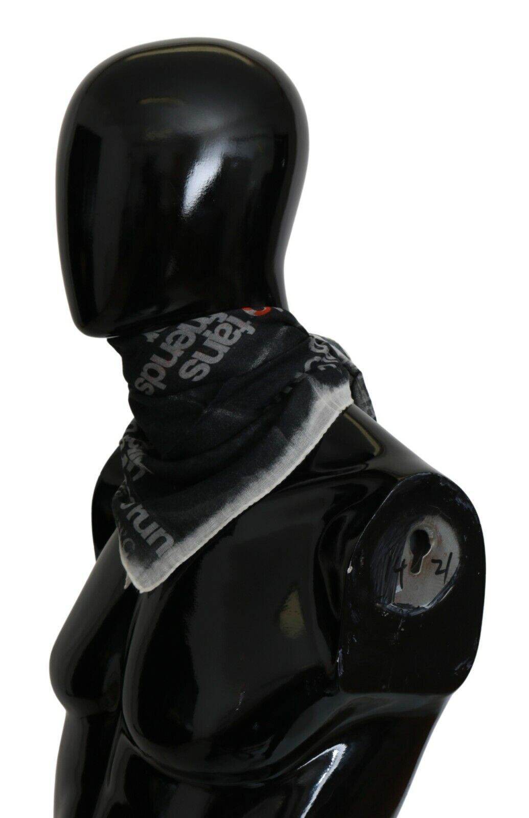 Costume National Monochromer Schal aus Wollmischung Bandana - Léoré