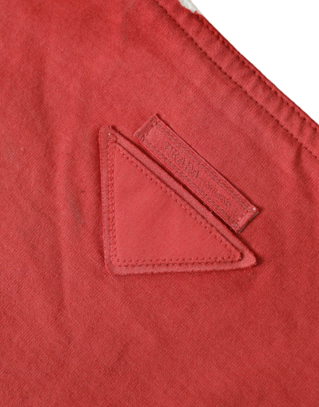 Prada Schicke Tote Bag aus rotem und weißem Stoff - Léoré