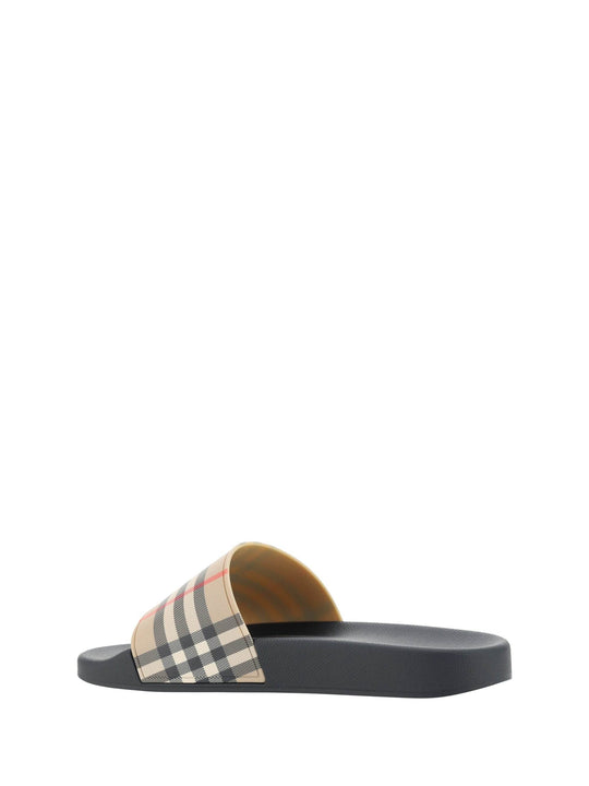 Burberry Braune Gummi-Sandalen - Léoré