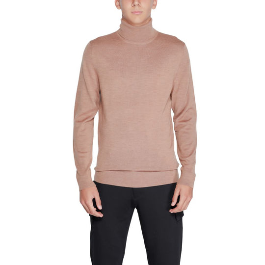 Calvin Klein beige wool sweater