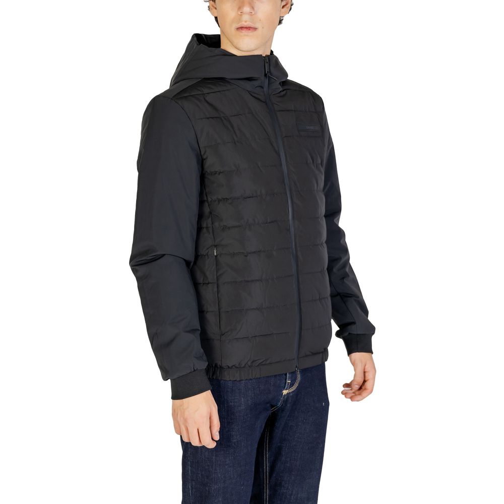 Calvin Klein Schwarze Jacken aus recyceltem Polyester &amp