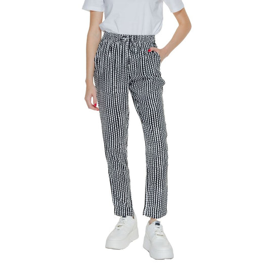 Only Schwarze Viskosehose