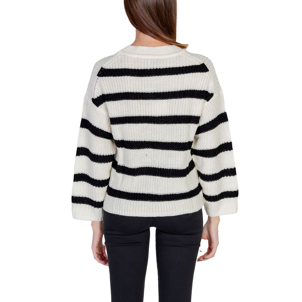 Jacqueline De Yong cream acrylic sweater
