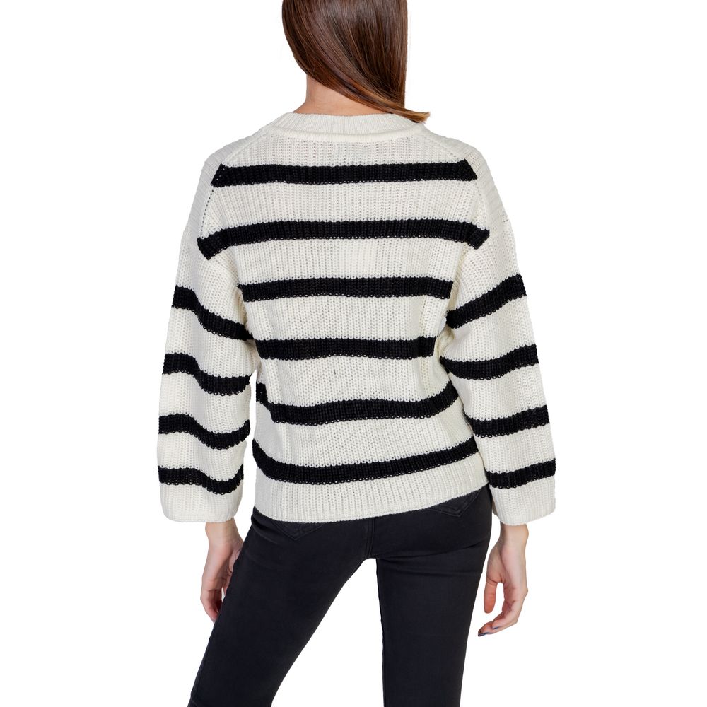Jacqueline De Yong cream acrylic sweater