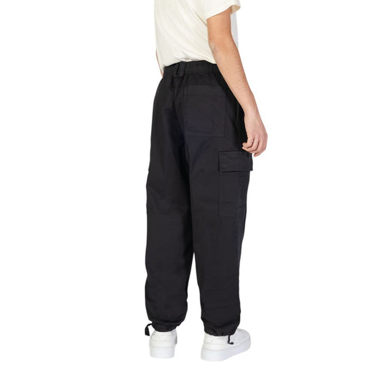 Calvin Klein Jeans Schwarze Hose aus recycelter Baumwolle