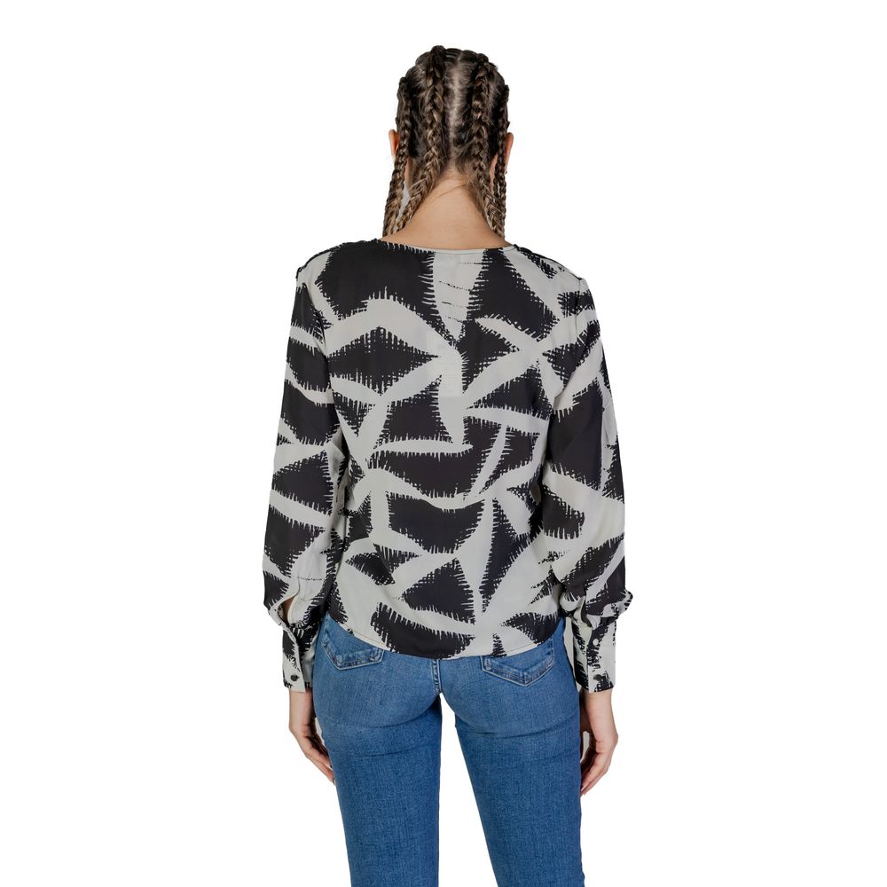 Jacqueline De Yong Schwarzes Hemd aus recyceltem Polyester