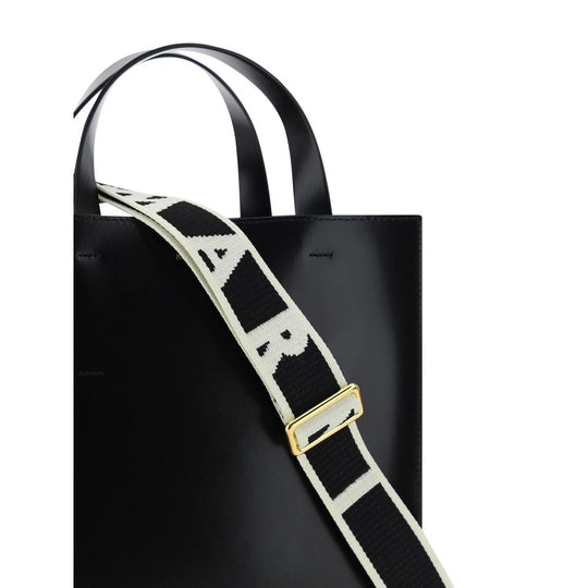Museo Handtasche aus Kalbsleder von Marni