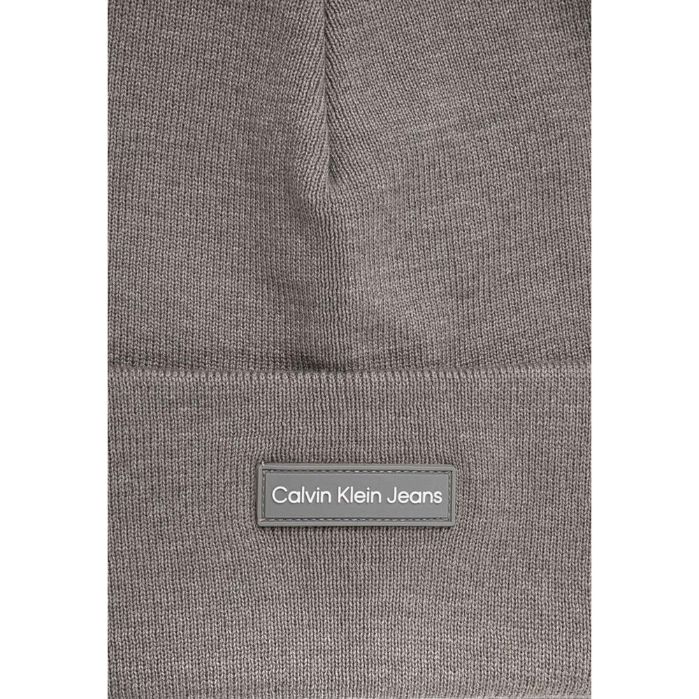 Calvin Klein Jeans Grauer Hut aus recyceltem Polyester