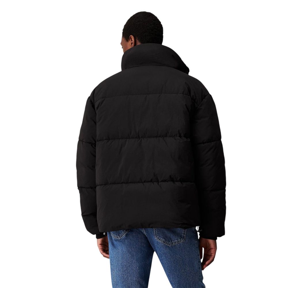 Calvin Klein Jeans Schwarze Jacke aus recyceltem Polyamid