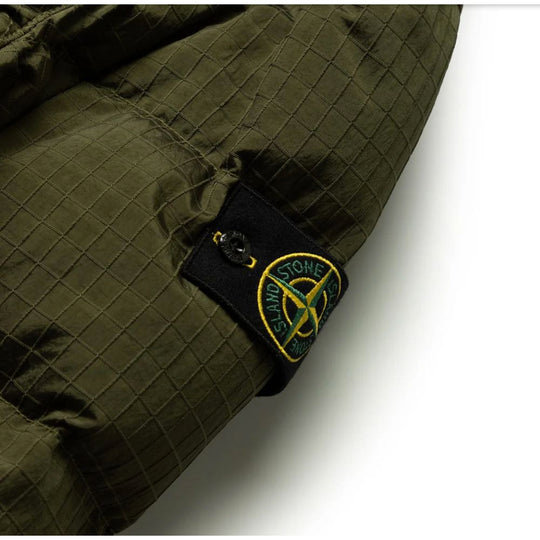 Stone Island Grüne Nylonjacke