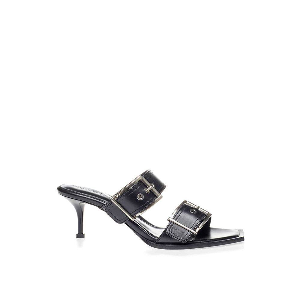 Alexander McQueen Erhöhen Sie Ihre Schritte in zeitlosen schwarzen Ledersandalen - Léoré