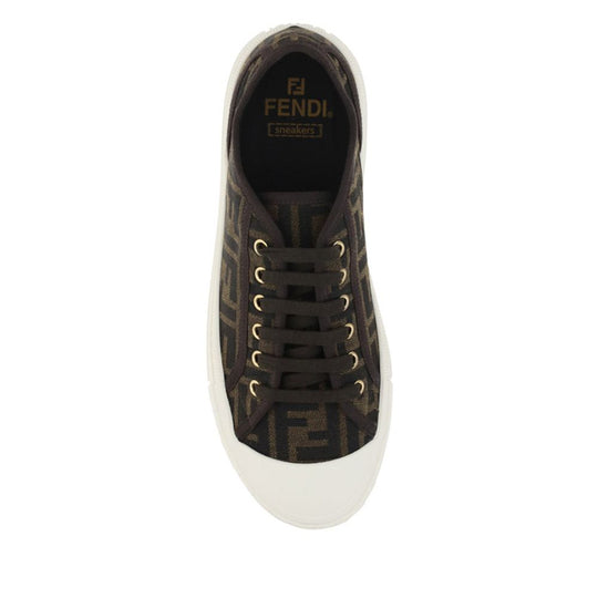 Fendi Monochrome Turnschuhe