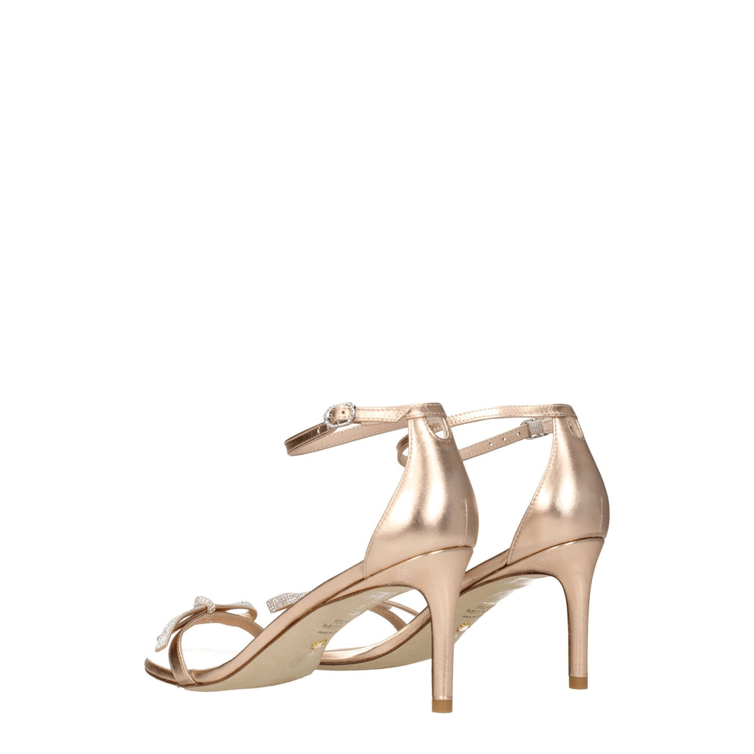 Stuart Weitzman Rosa Leder Stiletto Heels Sandalen