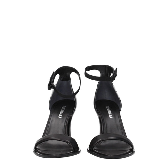 Premiata Flache Sandalen aus schwarzem Leder