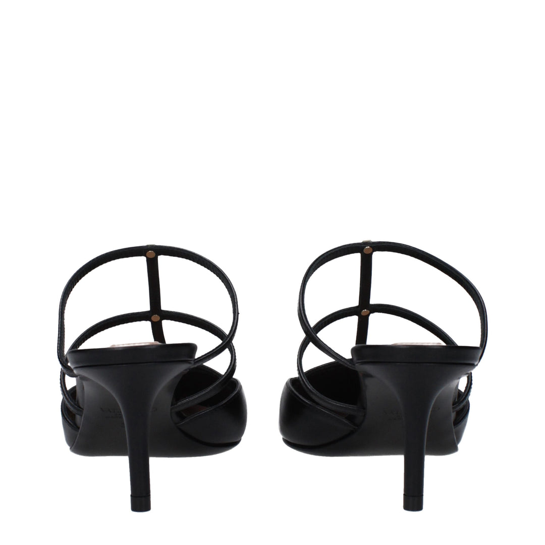 Valentino Garavani Flache Sandalen aus schwarzem Leder