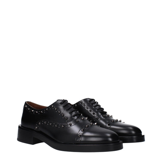 Valentino Garavani Schwarze Leder Oxfords und Derbies