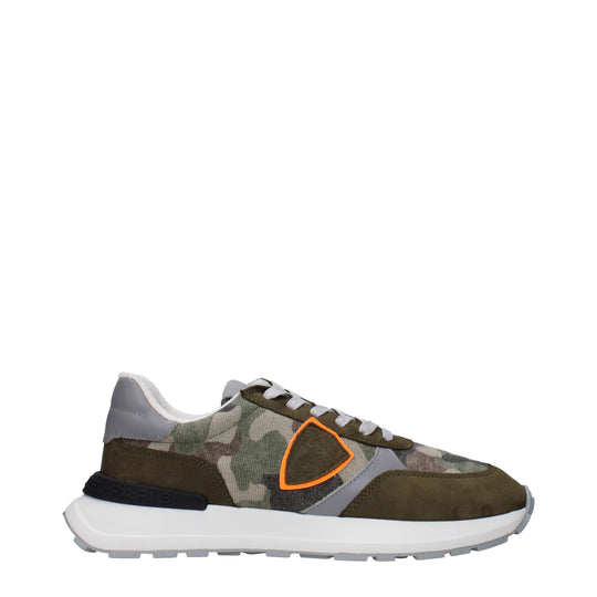 Philippe Model Chunky Sneakers aus grünem Stoff