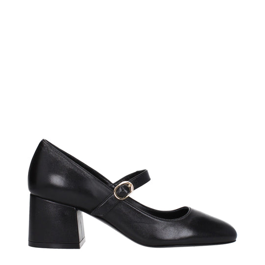 Stuart Weitzman Schwarze Leder Pumps mit mittlerem Absatz