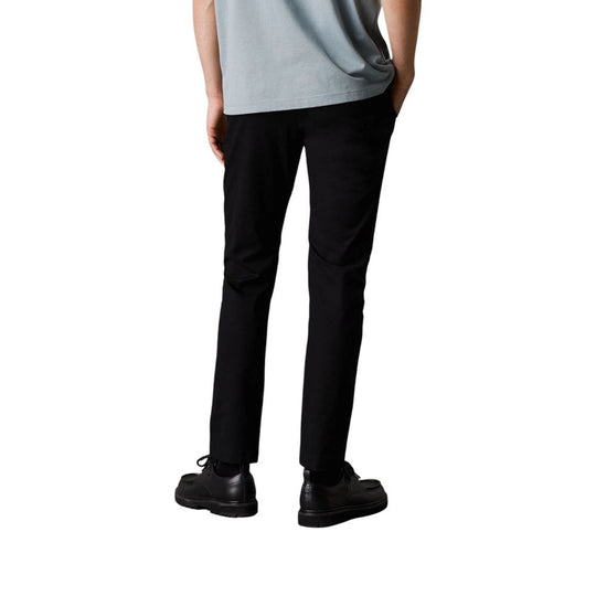 Calvin Klein Jeans Schwarze Hose aus recycelter Baumwolle