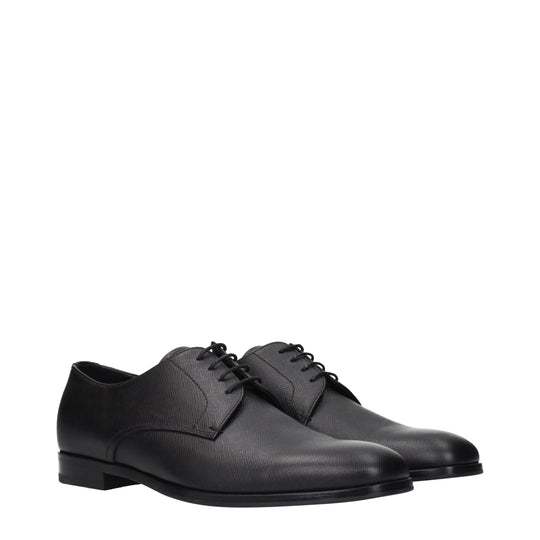 Prada Schwarze Leder Oxfords und Derbies