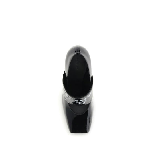 Givenchy Geschnittene quadratische Logo-Pumps