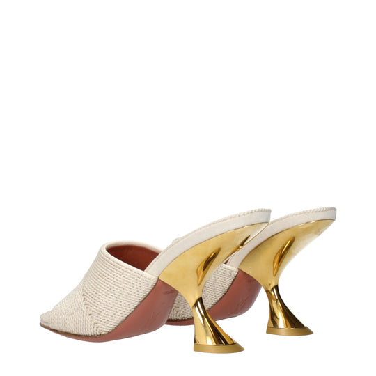 Amina Muaddi Beige Stoffpantoffeln Sandalen