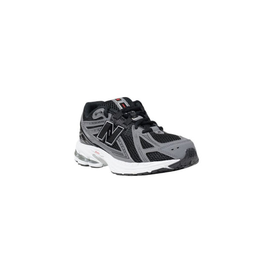 New Balance Schwarzer Synthetik-Sneaker