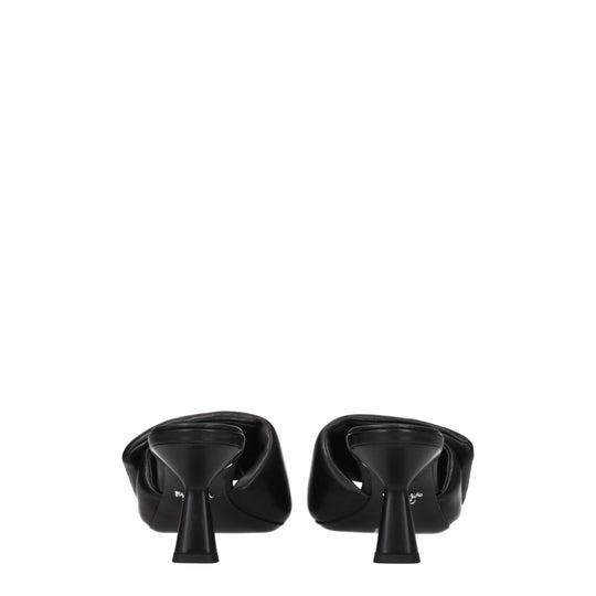 Prada Schwarze Leder-Plateaus