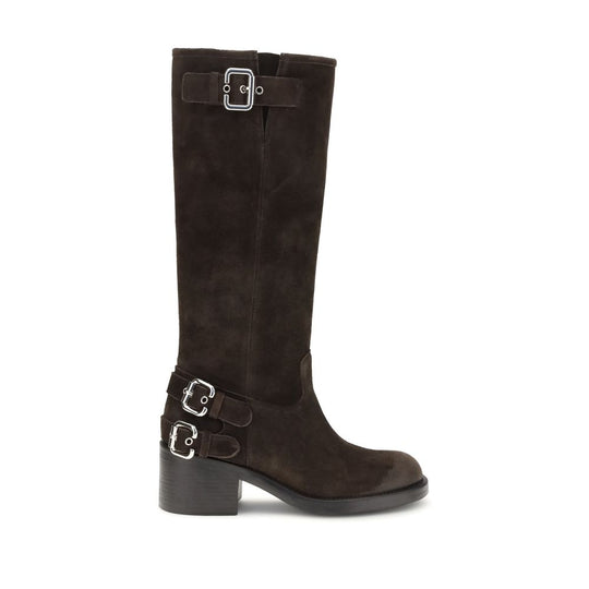 Chloé Dakota-Stiefel